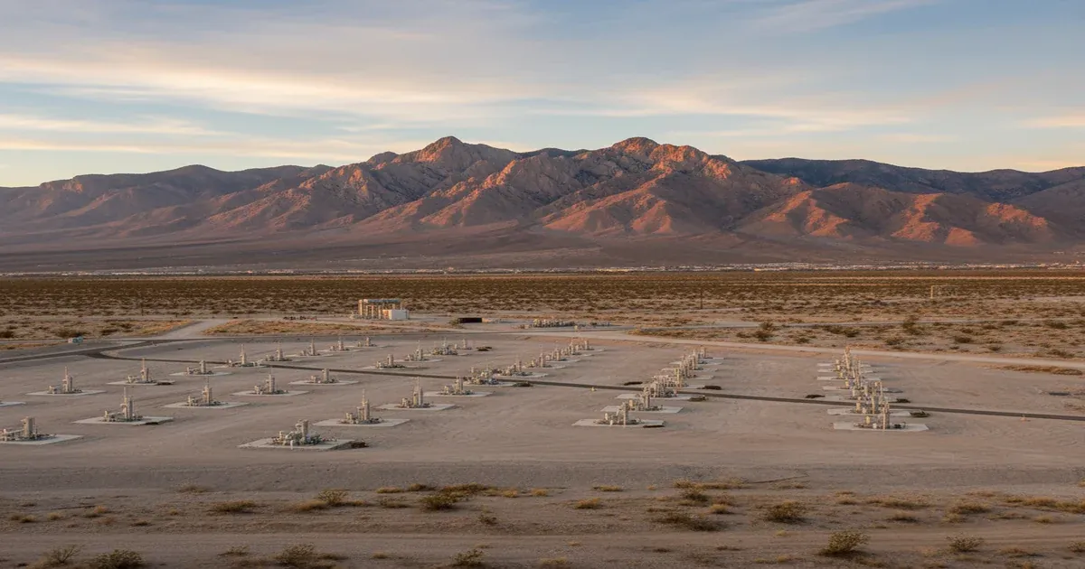 El Paso Texas skyline with the Franklin Mountains, above the depleting Hueco Bolson aquifer that historically supplied the city