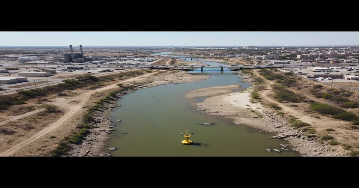 Rio Grande flowing through the Laredo Texas border region
